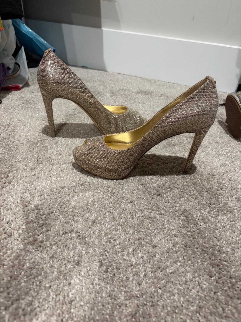 MK Pumps